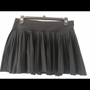 Lululemon black pleated tennis skirt!